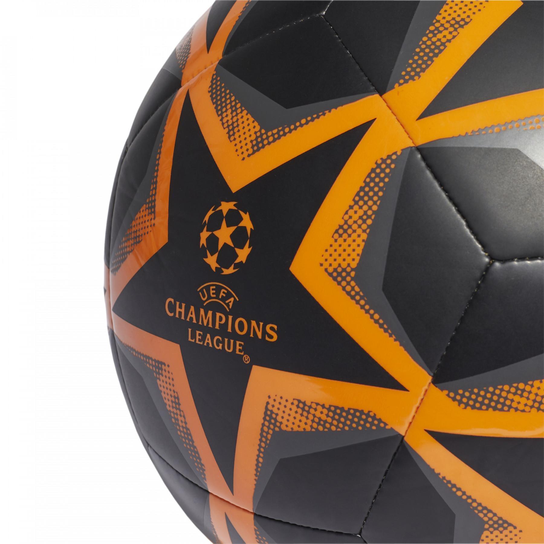 Champions-League-Endspielball Juventus 2020